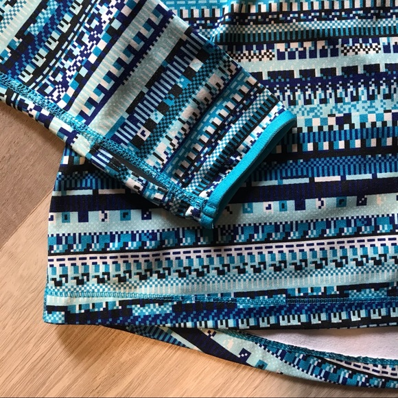 Nike Women’s Pro Dri-Fit Quarter-Zip Pullover Size Medium Blue - Picture 4 of 5